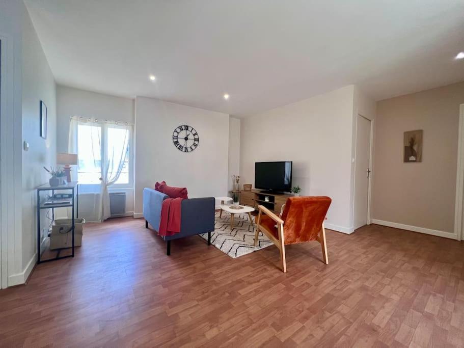 Casa Cloutiers #4 - Joli & Cosy T2 Avec Clim Parking - Hyper Centre Brive Appartement Buitenkant foto